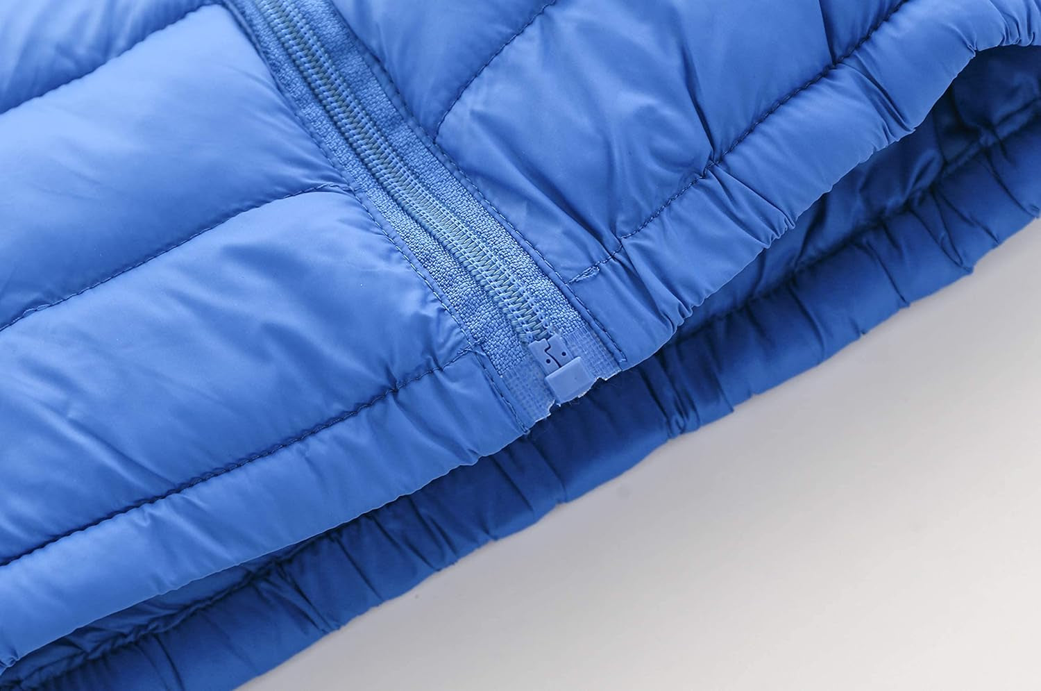 Hooded Puffer Jackets for Boys and Girls – Lightweight and Packable – Autumn and Winter Coat, Warm and Comfy